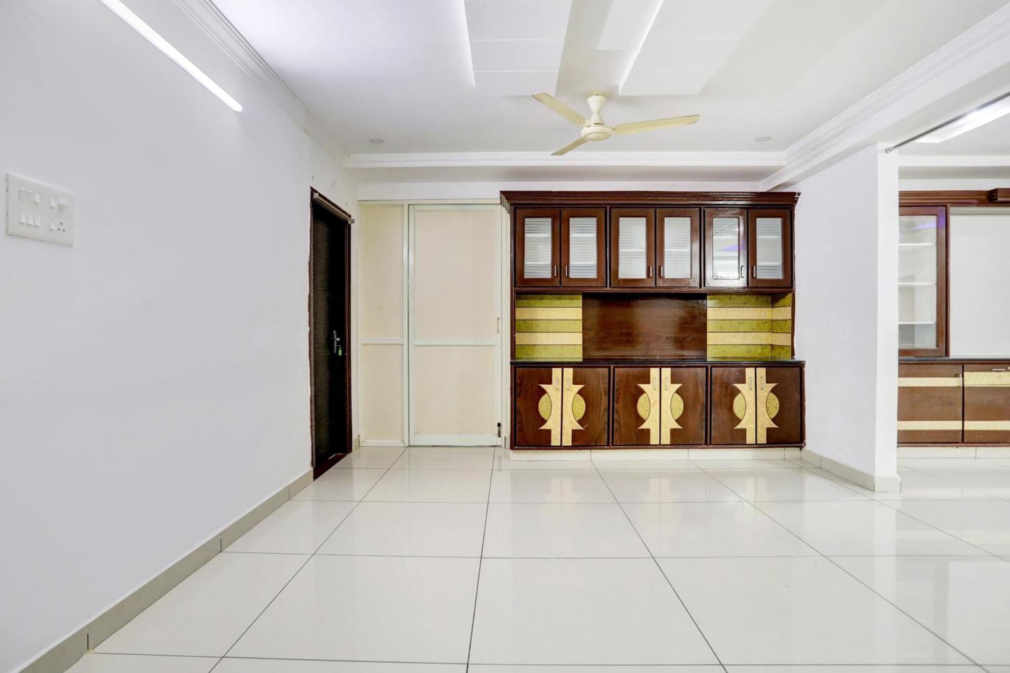 Super Hotel O J3 Luxury Rooms Guntūr Exterior foto